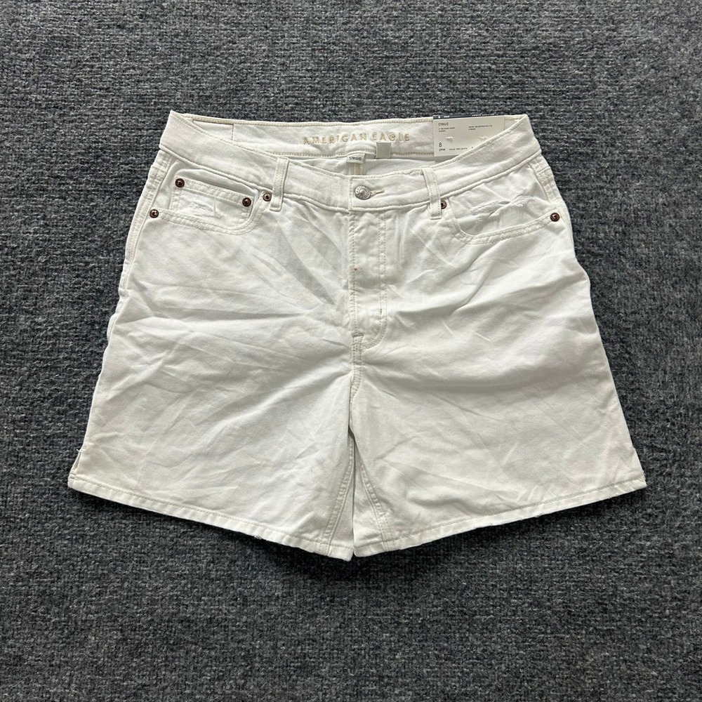 American Eagle Shorts Womens Size 8 White Relaxed Fit Distressed Rigid Denim 4in
